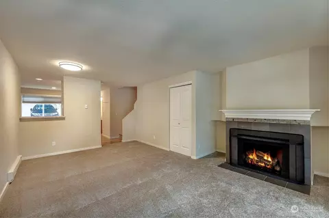 Living - 16101 Bothell Everett Hwy #H3, Mill Creek, WA 98012 photo 1 of 2