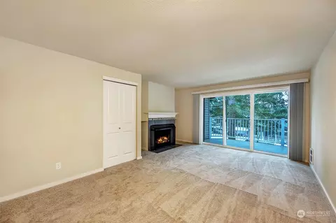 Living - 16101 Bothell Everett Hwy #H3, Mill Creek, WA 98012 photo 2 of 2