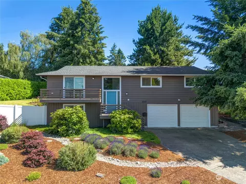 1717 N Skyline Dr, Tacoma, WA 98406