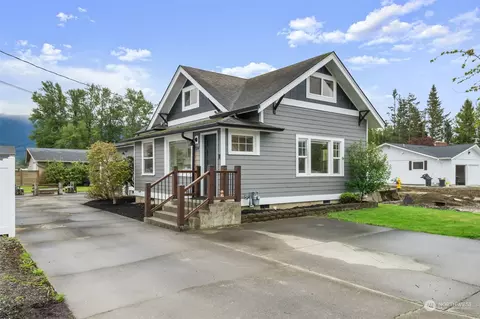124 Greens Ln, Everson, WA 98247