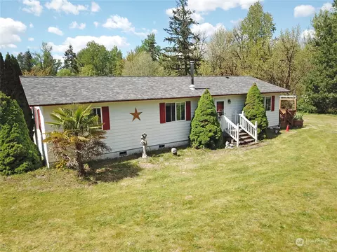 1491 S Bank Rd, Oakville, WA 98568