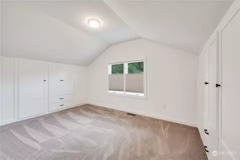 Bedroom - 1708 Scenic Dr, Everett, WA 98203 photo 2 of 3
