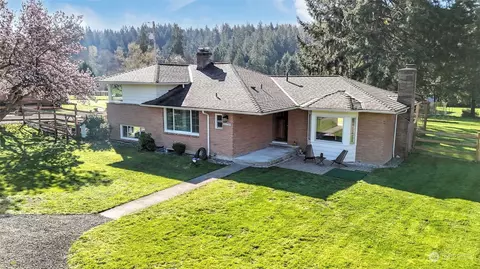 21729 SE May Valley Rd, Issaquah, WA 98027