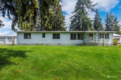 18524 Ivan St SW, Rochester, WA 98579