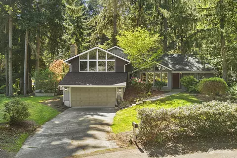 2104 46th St NW, Gig Harbor, WA 98335