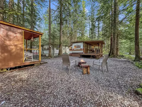 80 3 Sunset Cir, Deming, WA 98244