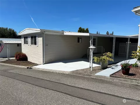 1415 SE 84th St #122, Everett, WA 98208