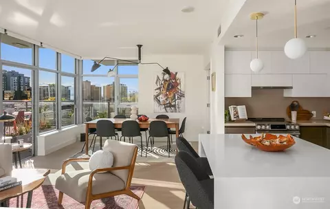 583 Battery St #906N, Seattle, WA 98121