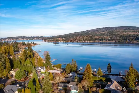 4951 Coronado Ln, Bellingham, WA 98229