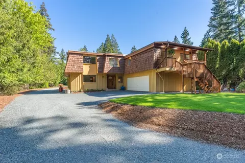1110 E Mcleod Rd, Bellingham, WA 98226