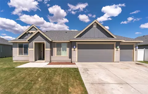 325 NE K St, Quincy, WA 98848