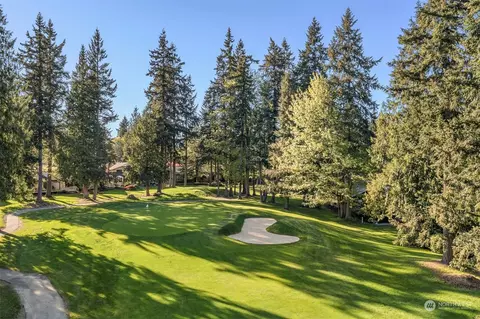 2013 Mill Pointe Dr SE, Mill Creek, WA 98012 photo 8