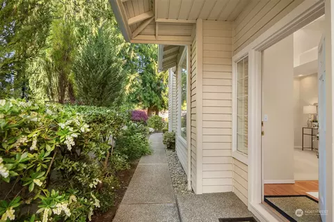 2013 Mill Pointe Dr SE, Mill Creek, WA 98012 photo 5