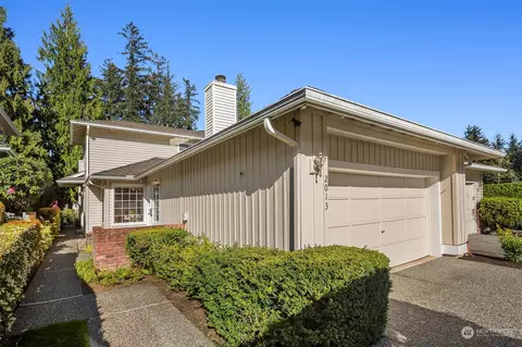 2013 Mill Pointe Dr SE, Mill Creek, WA 98012 photo 4