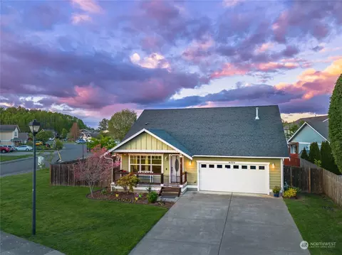 4884 Starfish Ln, Blaine, WA 98230