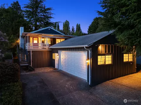 2312 NE 91st St, Seattle, WA 98115