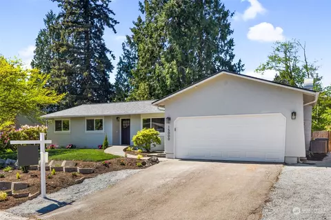 15000 45th Pl W, Lynnwood, WA 98087