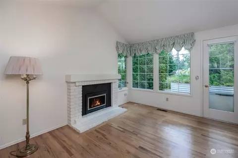 Living - 14518 21st Ct SE, Mill Creek, WA 98012 photo 4 of 5