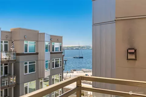 1900 Alaskan Way #511, Seattle, WA 98101