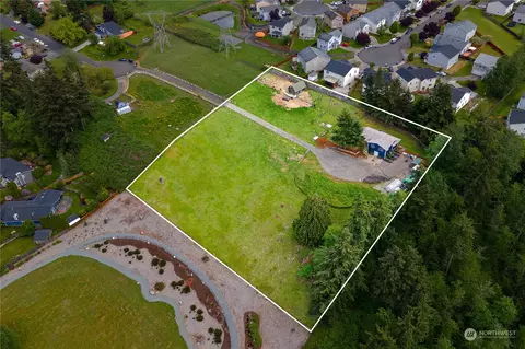 14726 77th Avenue Ct E, Puyallup, WA 98375