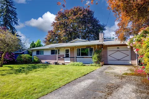 4109 NE 10th Pl, Renton, WA 98059