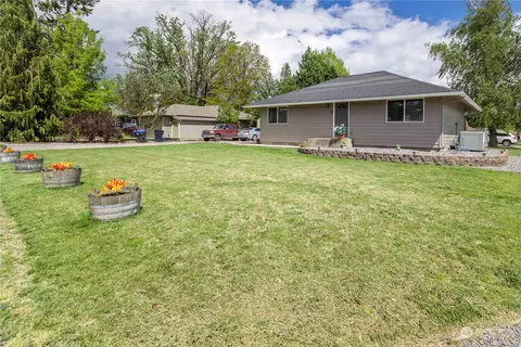 931 School Ave, Walla Walla, WA 99362
