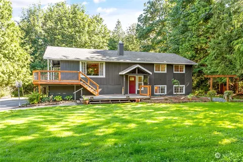 180 Celtic Ln, Bellingham, WA 98226