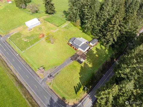 View/Area - 926 King Rd, Winlock, WA 98596 photo 2 of 4