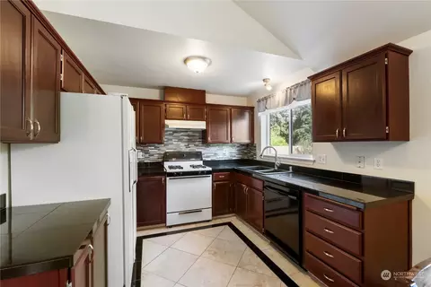 21623 83rd Ave E, Spanaway, WA 98387 photo 12