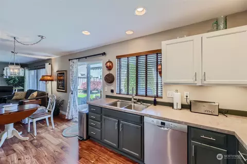 Kitchen - 15215 50th Ave SE, Everett, WA 98208 photo 3 of 3