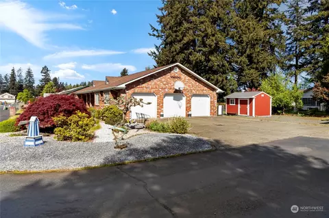 209 180th Street Ct E, Spanaway, WA 98387 photo 3