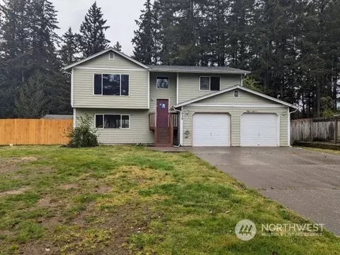 1515 SE Cedar Rd, Port Orchard, WA 98367