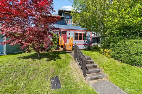 2707 Grant St, Bellingham, WA 98225