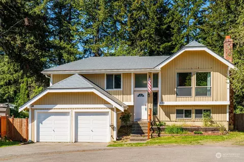 596 SW Littletree Cir, Port Orchard, WA 98367