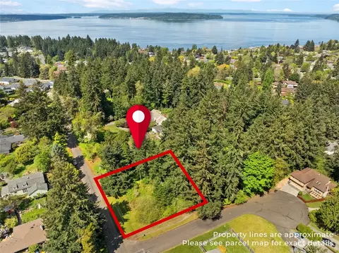 2823 Marietta St, Steilacoom, WA 98388