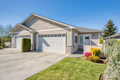 494 Big Leaf Loop, Sequim, WA 98382