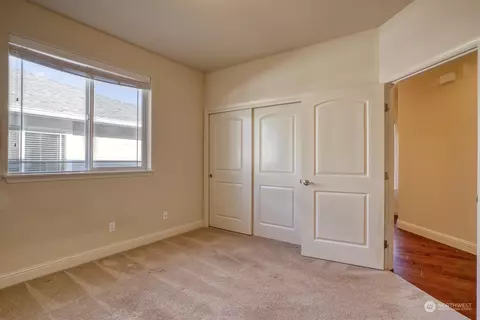 Bedroom - 494 Big Leaf Loop, Sequim, WA 98382 photo 1 of 4