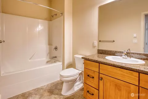 Bath - 494 Big Leaf Loop, Sequim, WA 98382 photo 1 of 3