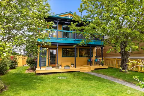 722 NW 73rd St, Seattle, WA 98117