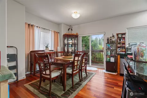 Dining - 2002 112th St SW, Everett, WA 98204 photo 1 of 1
