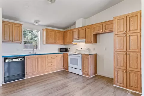 102 Vineyard Ln, Winlock, WA 98596 photo 11