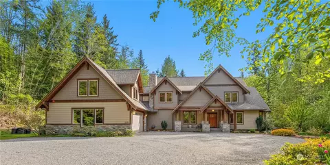 2555 Burnhaven Ln, Bellingham, WA 98226