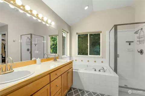 17309 106th Pl NE, Bothell, WA 98011 photo 22