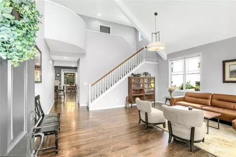 17309 106th Pl NE, Bothell, WA 98011 photo 3