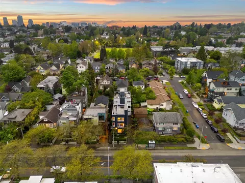 225 23rd Ave E, Seattle, WA 98122 photo 31