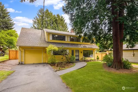 17236 3rd Ave NW, Shoreline, WA 98177