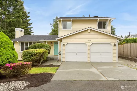 10028 39th Ave SW, Seattle, WA 98146