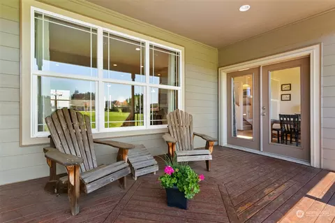 Exterior - 117 Garrett Loop, Chehalis, WA 98532 photo 3 of 5