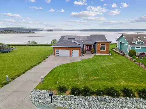 1448 Bonnie View Acres Rd, Oak Harbor, WA 98277