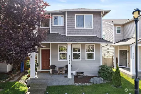 8717 Stockholm Ln NE, Olympia, WA 98516